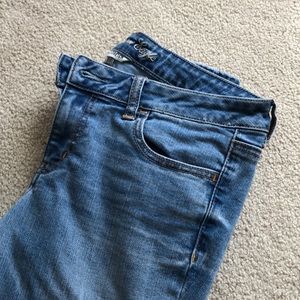 American Eagle medium wash jeggings